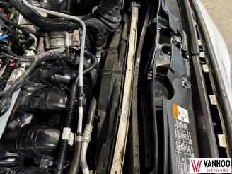 Ford Kuga  picture 11