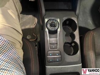 Ford Kuga  picture 22