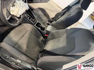 Volkswagen Golf  picture 17