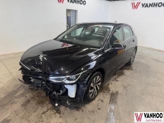 Volkswagen Golf  picture 1