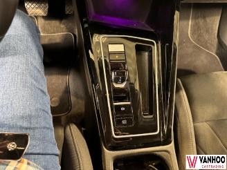 Volkswagen Golf  picture 21