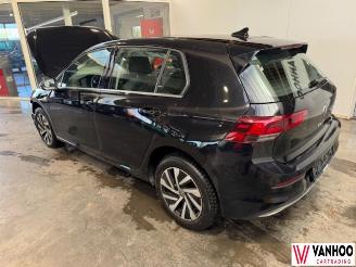 Volkswagen Golf  picture 9
