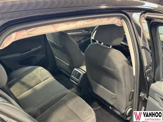 Volkswagen Golf  picture 14