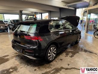 Volkswagen Golf  picture 5