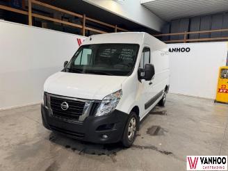 damaged passenger cars Nissan Interstar  2023/7