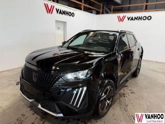 Unfallwagen Peugeot 2008  2025/7