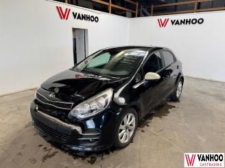 Schadeauto Kia Rio  2016/5