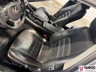 Lexus IS  picture 14