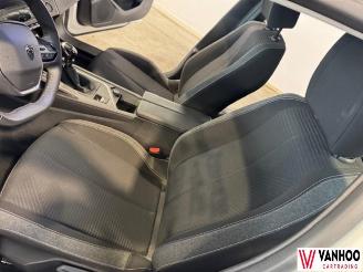 Peugeot 308  picture 15