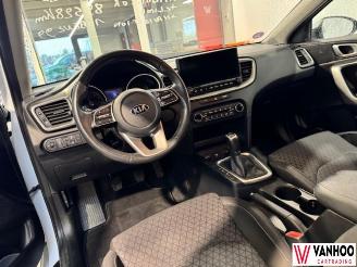 Kia Ceed  picture 16