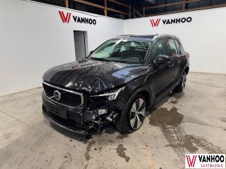 Damaged car Volvo XC40  2025/6