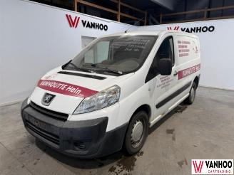 krockskadad bil auto Peugeot Expert  2007/12