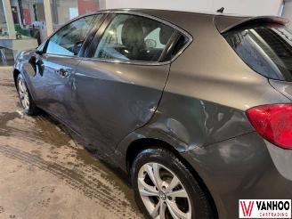 Alfa Romeo Giulietta  picture 7