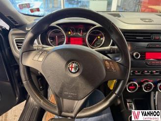 Alfa Romeo Giulietta  picture 12