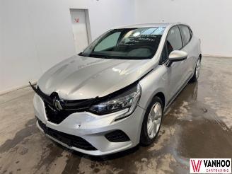 uszkodzony samochody osobowe Renault Clio  2022/1