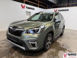 damaged passenger cars Subaru Forester  2022/1