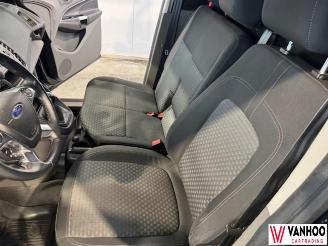 Ford Transit  picture 14