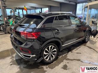 Volkswagen T-Roc  picture 3