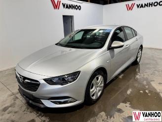 Coche accidentado Opel Insignia  2019/12