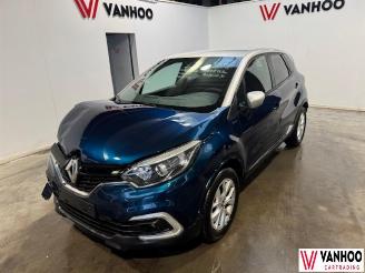 uszkodzony samochody osobowe Renault Captur  2019/1