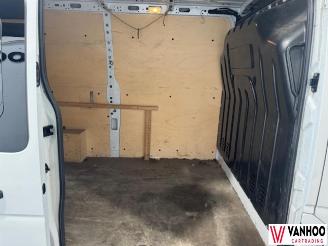 Nissan Interstar  picture 15