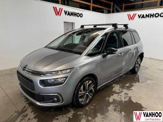 Vaurioauto  passenger cars Citroën C4 PICASSO 2022/3