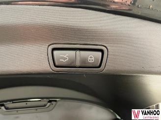 Alfa Romeo Stelvio  picture 11