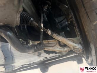 Tesla Model 3  picture 9