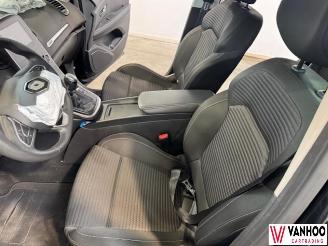 Renault Scenic  picture 15