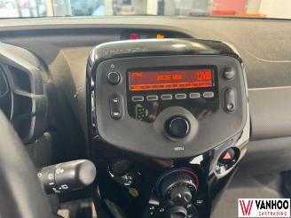 Peugeot 108  picture 20