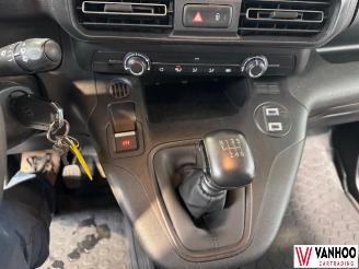 Peugeot Partner  picture 19