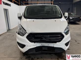 Ford Transit  picture 3