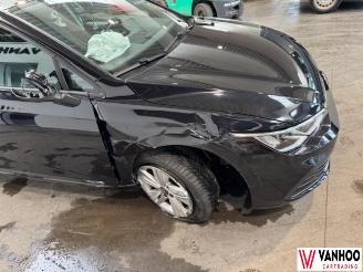 Volkswagen Golf  picture 4