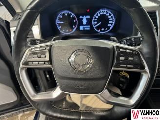 Ssang yong Rexton  picture 14