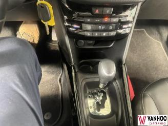 Peugeot 2008  picture 18
