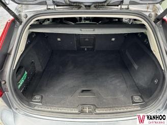 Volvo V-60  picture 11