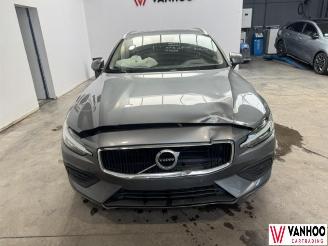 Volvo V-60  picture 3