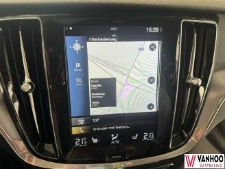 Volvo V-60  picture 17