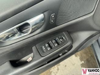Volvo V-60  picture 19