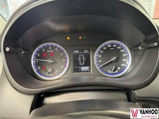 Suzuki SX4 S-CROSS picture 19