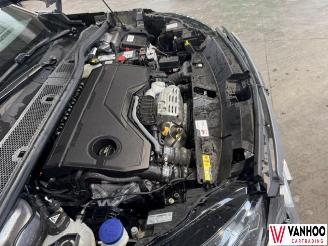 Peugeot 2008  picture 12