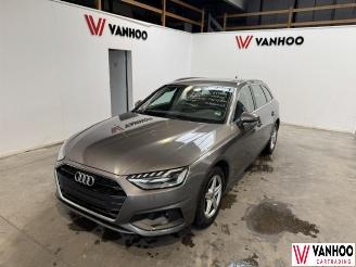 Vaurioauto  passenger cars Audi A4  2022/2
