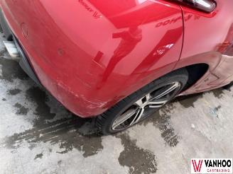 Peugeot 208  picture 10