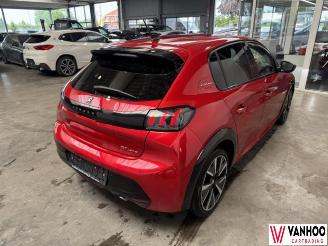 Peugeot 208  picture 5