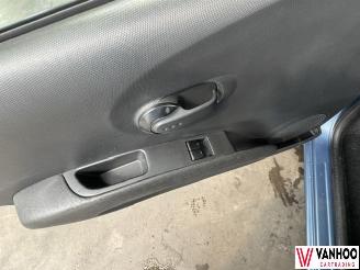 Nissan Micra  picture 14