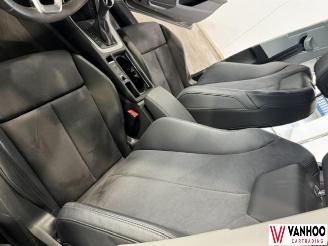 Audi Q3  picture 14