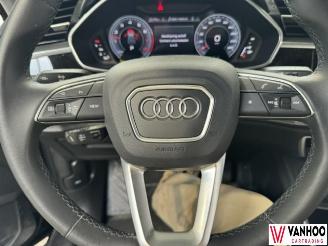 Audi Q3  picture 16