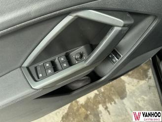 Audi Q3  picture 13