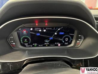 Audi Q3  picture 18