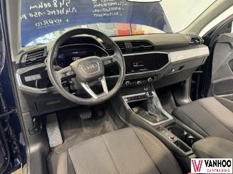 Audi Q3  picture 15